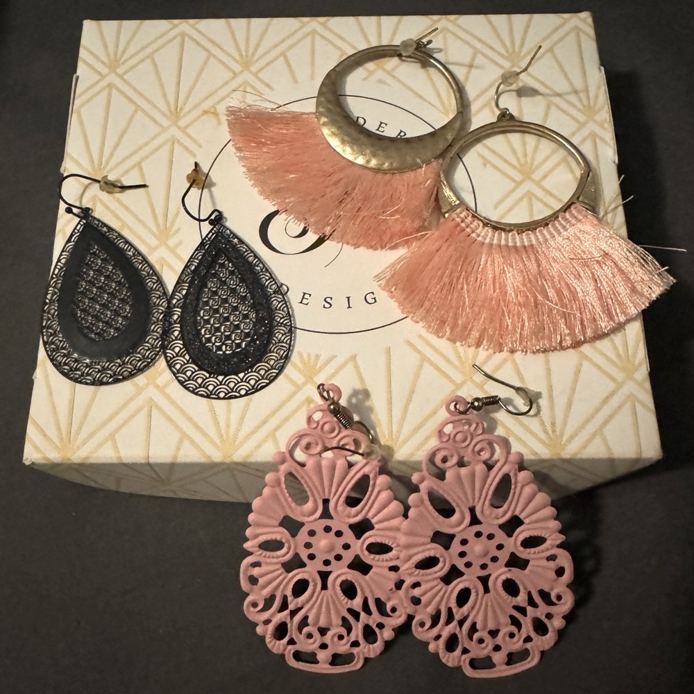 Plunder earring bundle